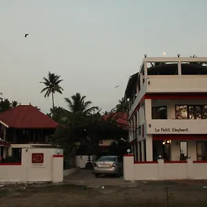 ** Hotel Petit Elephant India
