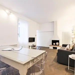 Prestige Boutique Homes - Il Nido Dei Navigli Italy
