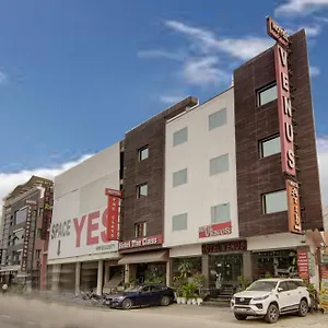 **** Hotel Venus Plaza India
