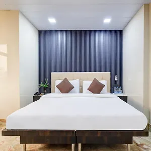 3* Hotel Singh Palace