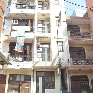 2* Hotel Goel Residency
