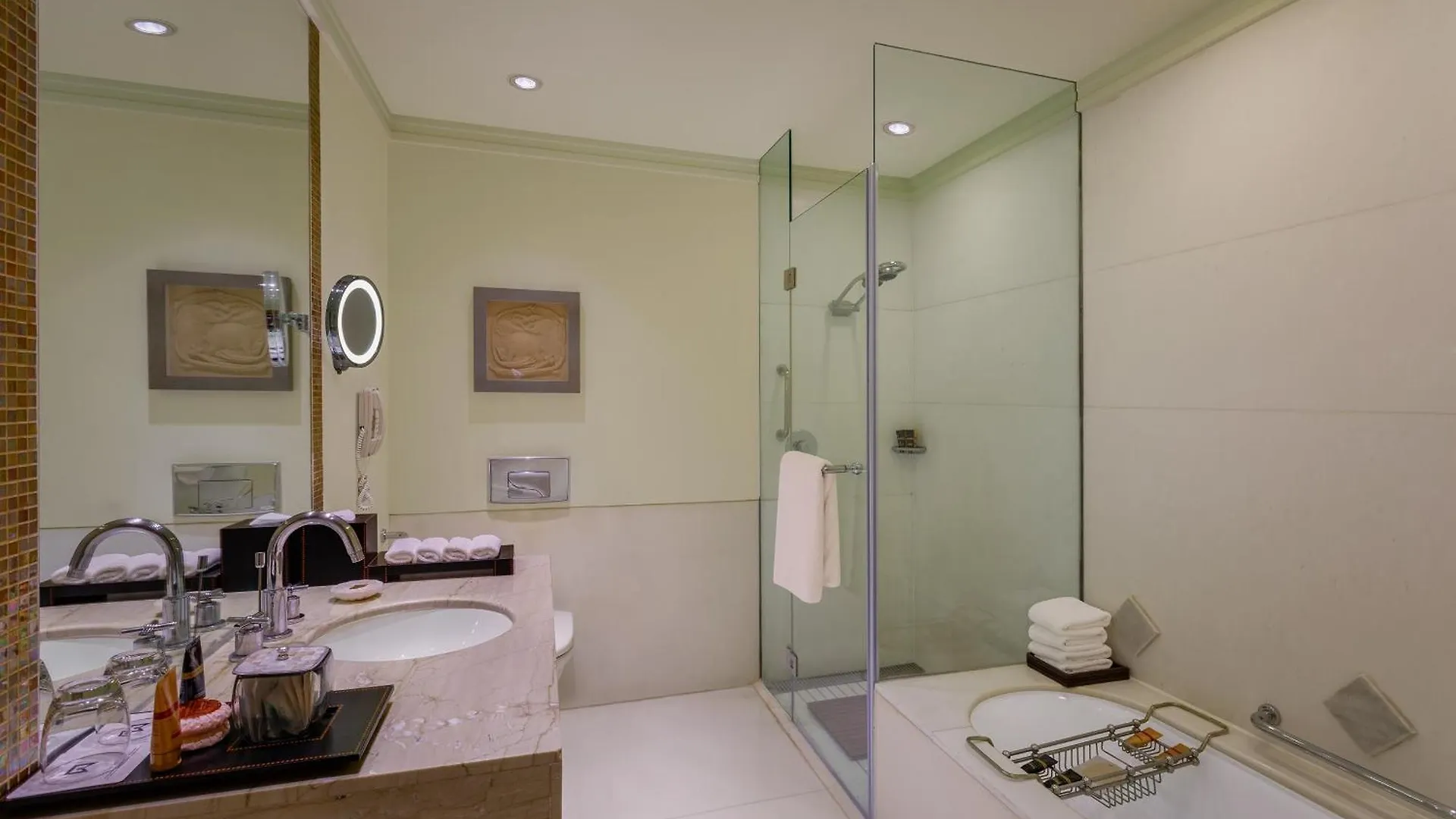 Itc Maurya, A Luxury Collection Hotel, New Delhi